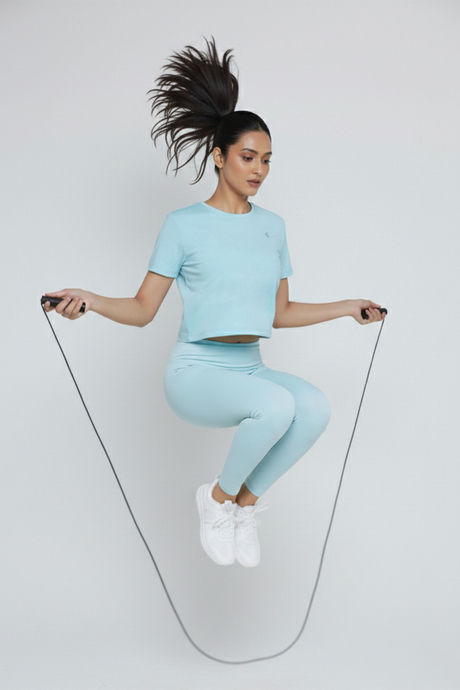 Zelocity Quick Dry Relaxed Top - Spun Sugar — image 6